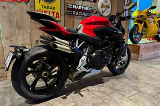 MV AGUSTA BRUTALE 1000 (2025) thumbnail 6