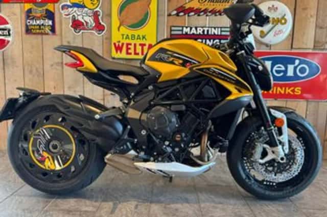 MV AGUSTA DRAGSTER 800 RR SCS (2025) thumbnail 1