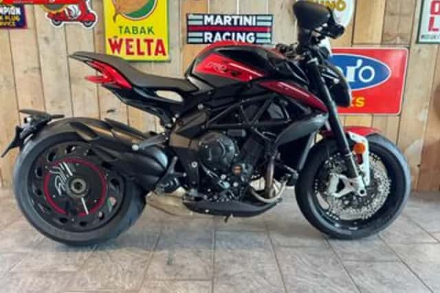 MV Agusta Dragster 800 (2025) thumbnail 1