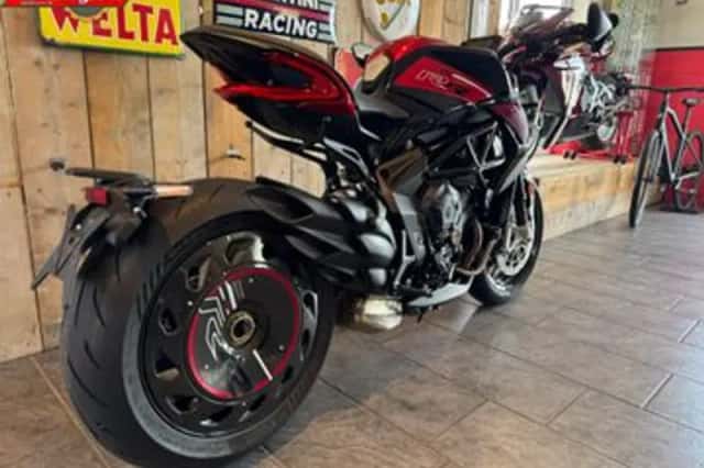 MV Agusta Dragster 800 (2025) thumbnail 4