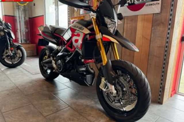APRILIA DORSODURO 900 ABS (2018) thumbnail 3