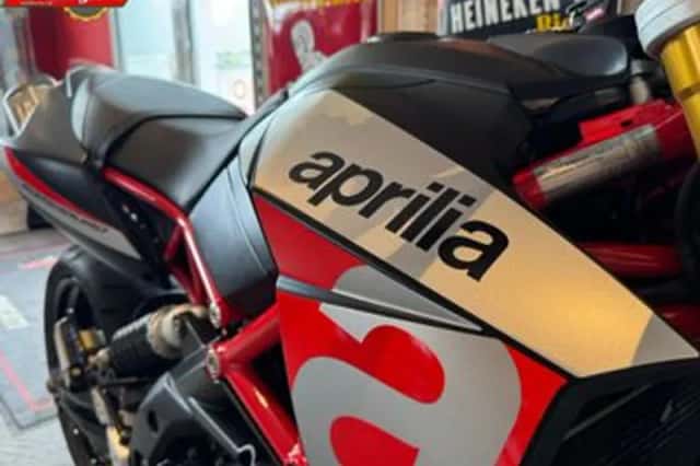 APRILIA DORSODURO 900 ABS (2018) thumbnail 6