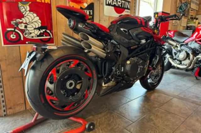 MV Agusta Rush 1000 (2025) thumbnail 5