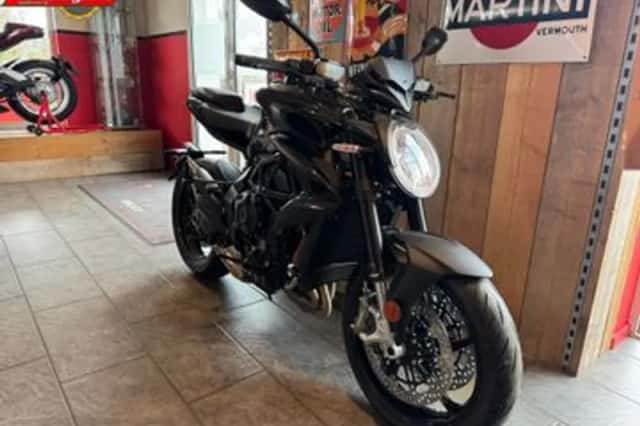 MV AGUSTA BRUTALE 800 (2025) thumbnail 3