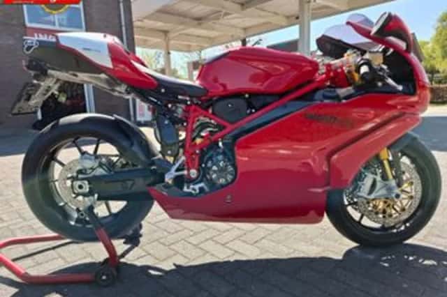 DUCATI 999 R (2005) thumbnail 3