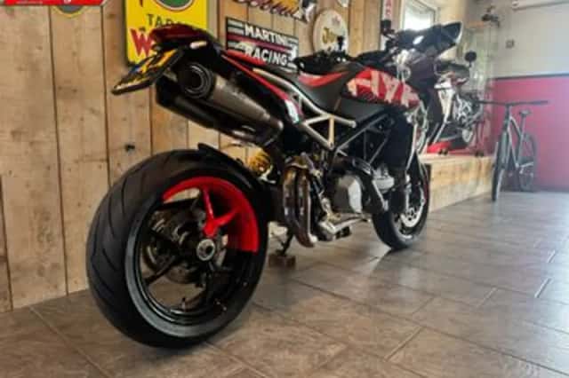 Ducati Hypermotard 950 RVE (2021) thumbnail 4