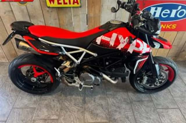 Ducati Hypermotard 950 RVE (2021) thumbnail 5