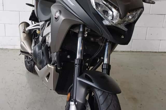 Honda VFR 800 X Crossrunner (2015) thumbnail 4