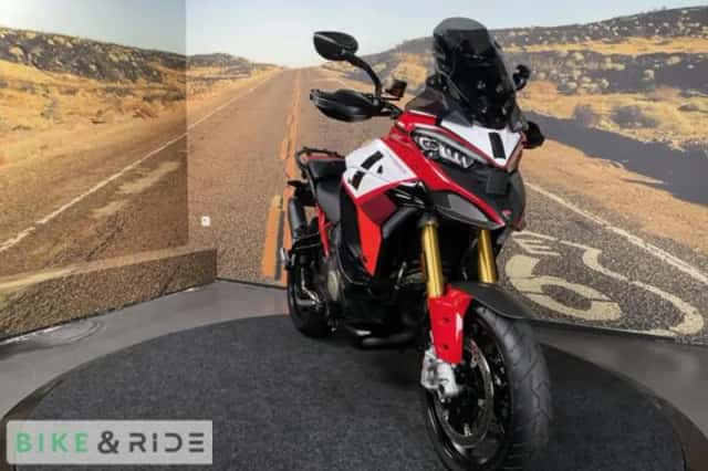 Ducati Multistrada V4 Pikes Peak (2022) thumbnail 4