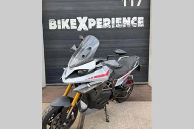 Energica Experia (2023) thumbnail 2