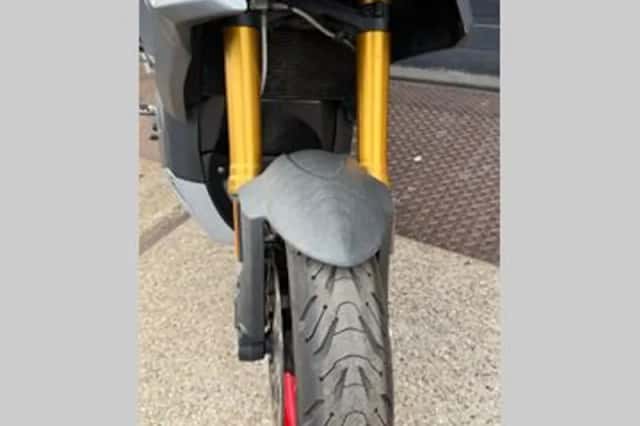 Energica Experia (2023) thumbnail 6