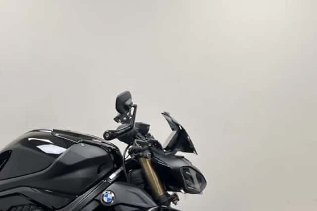 BMW S 1000 R (2026) thumbnail 1
