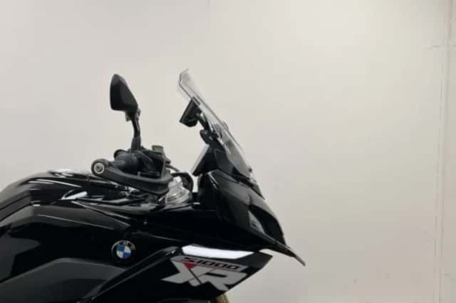 BMW S 1000 XR (2026) thumbnail 1