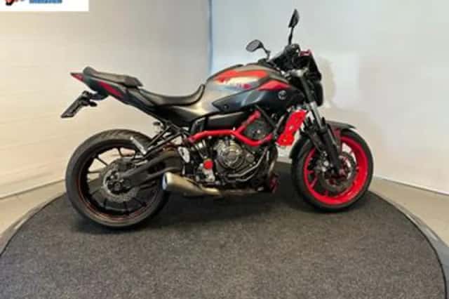 Yamaha MT-07 (2015) thumbnail 1