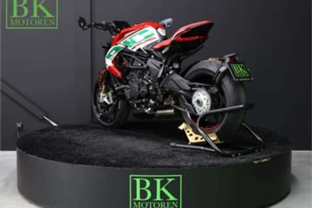 MV AGUSTA DRAGSTER 800 RC SCS (2024) thumbnail 4