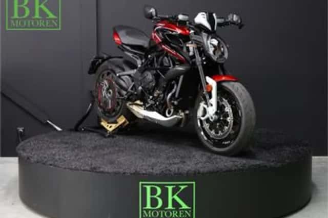 MV Agusta Dragster 800 (2024) thumbnail 1