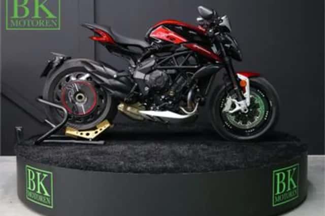 MV Agusta Dragster 800 (2024) thumbnail 6
