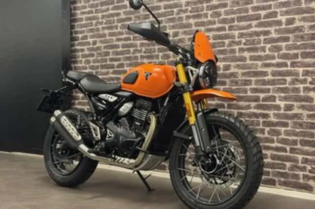 Triumph Scrambler 400 XC (2026) thumbnail 2