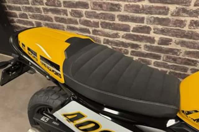 Triumph Tracker 400 (2026) thumbnail 6