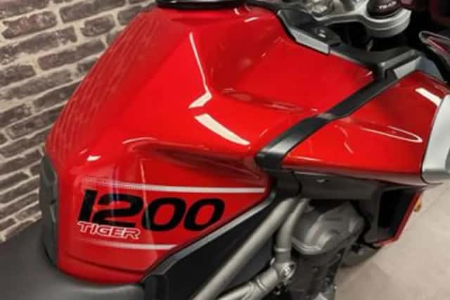 Triumph Tiger 1200 XRT (2018) thumbnail 3