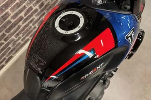 Triumph Trident 660 Triple Tribute (2025) thumbnail 4