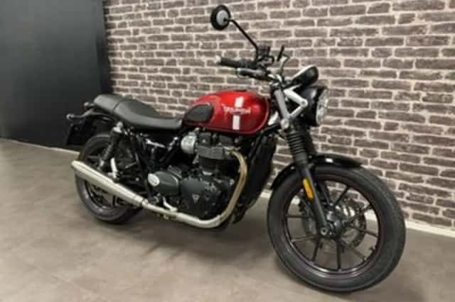 Triumph Street Twin (2017) thumbnail 2