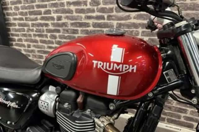 Triumph Street Twin (2017) thumbnail 3