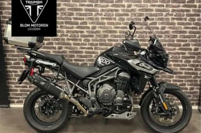 Triumph Tiger 1200 XCX (2020) thumbnail 1
