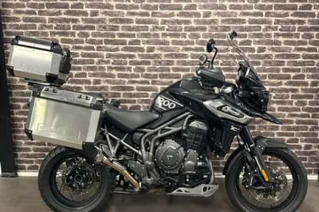 Triumph Tiger 1200 XCX (2020) thumbnail 2