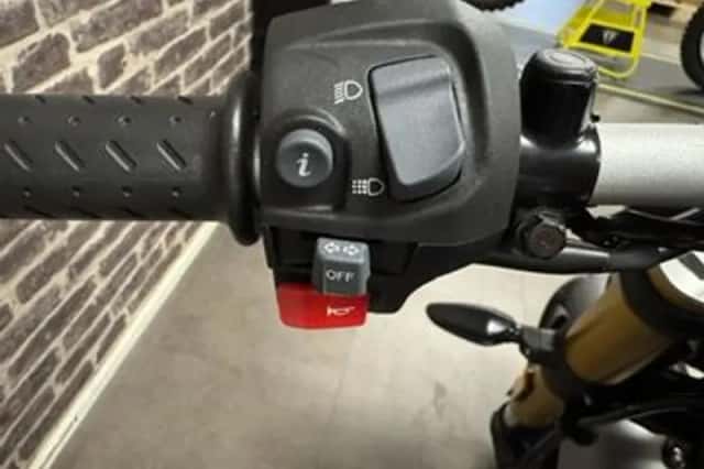 Triumph Speed 400 (2024) thumbnail 6