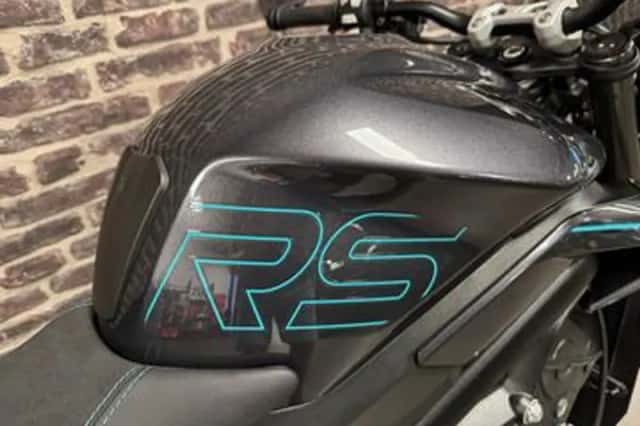Triumph Street Triple 765 RS (2025) thumbnail 4