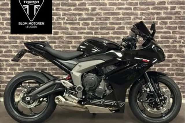 Triumph Daytona 660 (2026) thumbnail 1