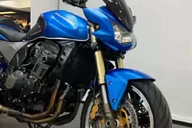 Kawasaki Z1000 (2006) thumbnail 4