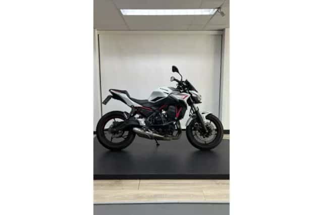 Kawasaki Z650 (2022) thumbnail 1