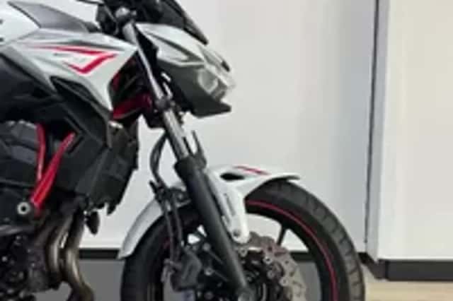 Kawasaki Z650 (2022) thumbnail 3
