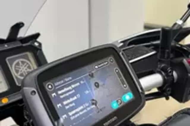 Yamaha TRACER 900 (2015) thumbnail 2