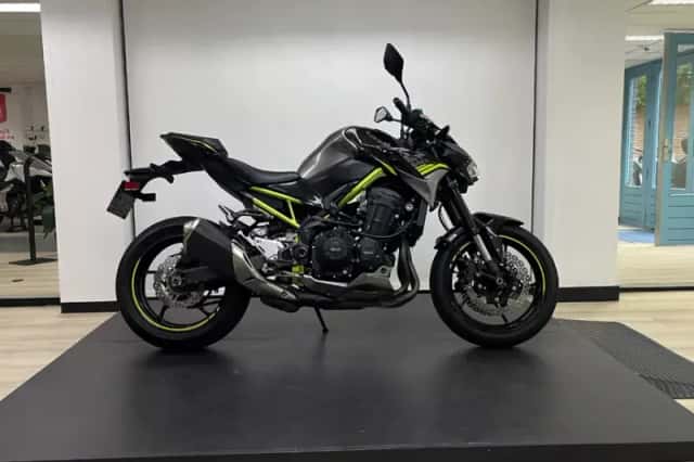 Kawasaki Z900 (2020) thumbnail 4