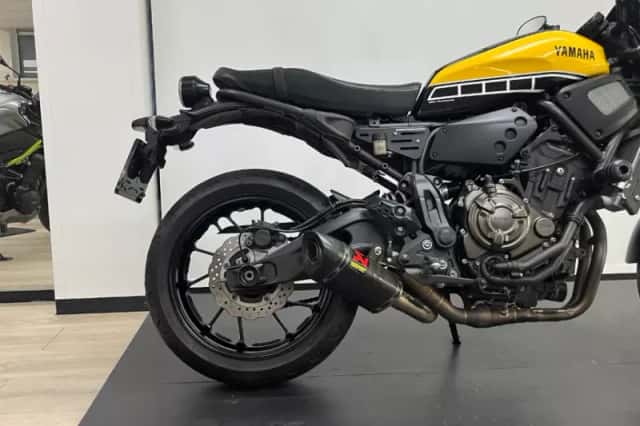 Yamaha XSR700 (2016) thumbnail 2