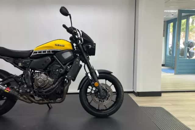 Yamaha XSR700 (2016) thumbnail 3