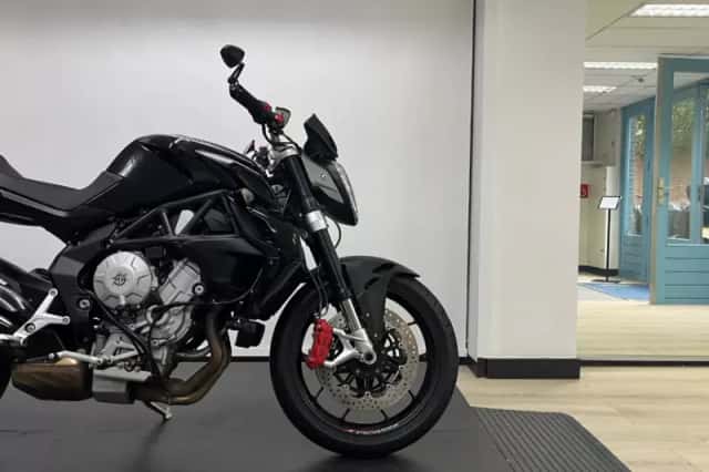 MV Agusta Brutale 675 (2012) thumbnail 3