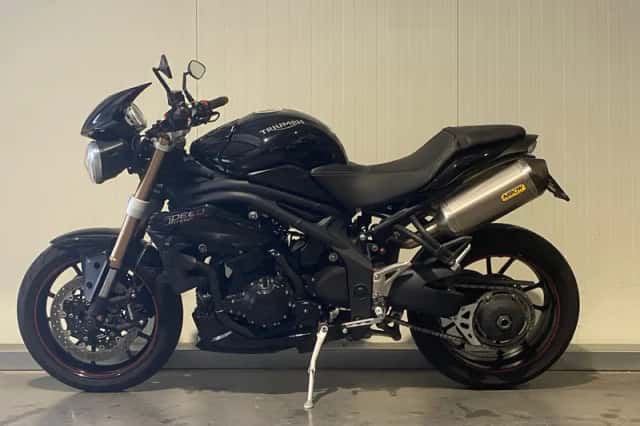 Triumph Speed Triple 1050 (2018) thumbnail 5