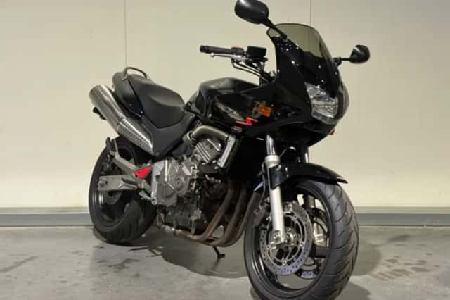 Honda CB 600 S Hornet (2000) thumbnail 1