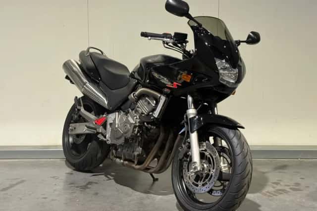 Honda CB 600 S Hornet (2000) thumbnail 2