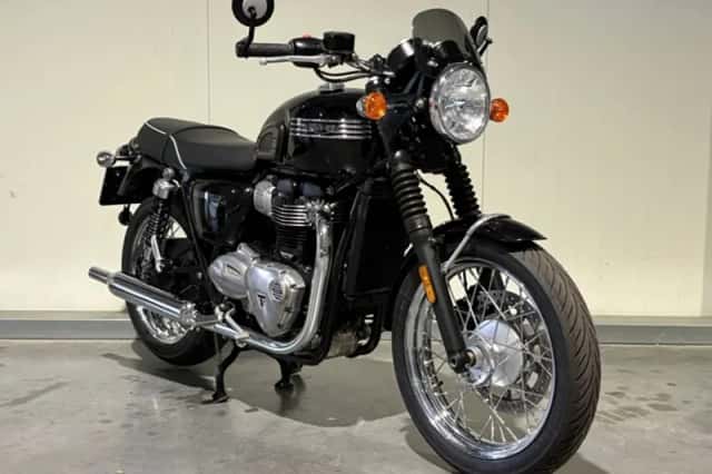 Triumph Bonneville T100 (2018) thumbnail 1