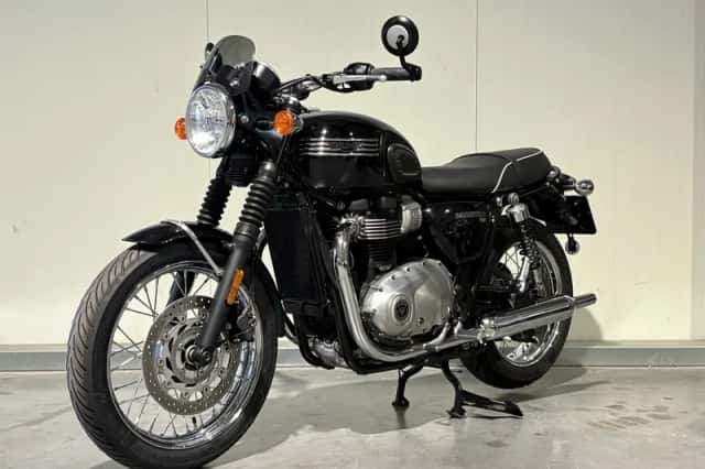 Triumph Bonneville T100 (2018) thumbnail 4
