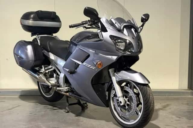Yamaha FJR 1300 A (2003) thumbnail 1