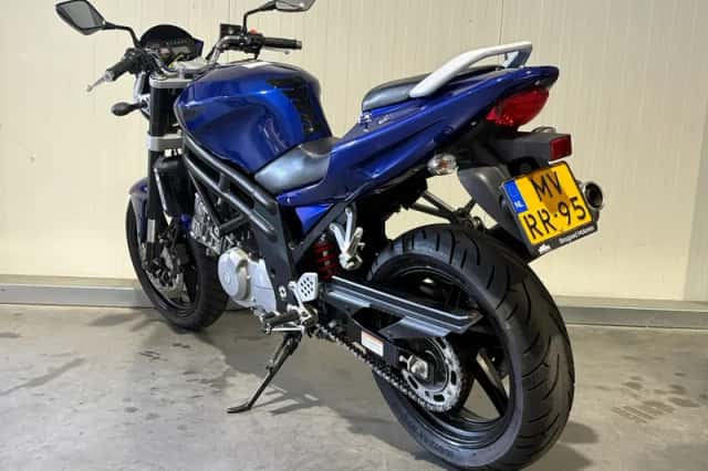 Hyosung GT 650 N (2009) thumbnail 5