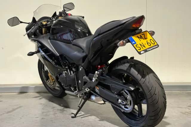 Honda CBR 600 F ABS (2011) thumbnail 6