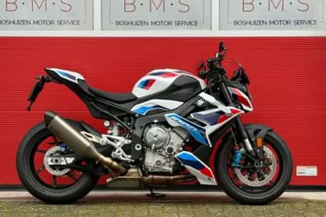 BMW M 1000 R (2023) thumbnail 1