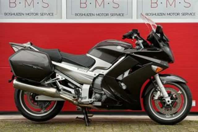 Yamaha FJR1300 (2011) thumbnail 1